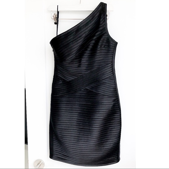BCBG MaxAzria black bodycon one shoulder dress - Picture 5 of 8